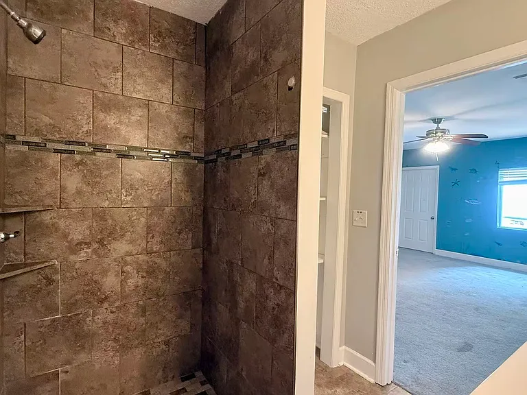 3533 Wood Bridge Dr — Photo 21