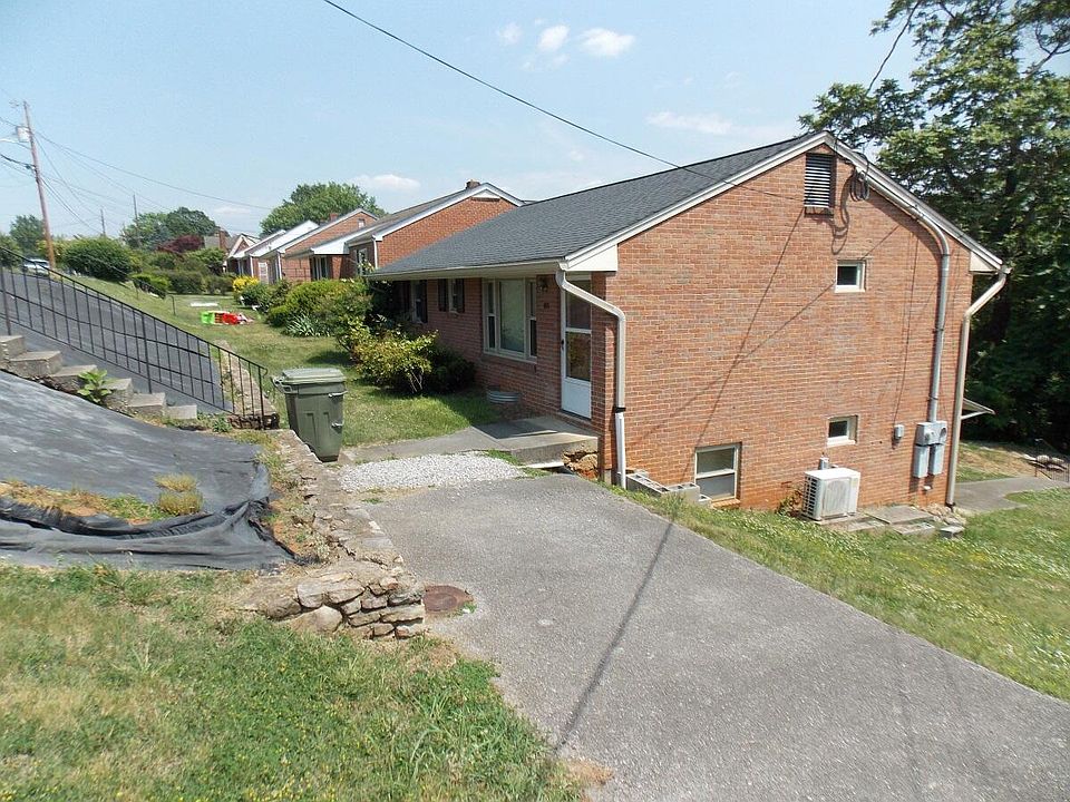 1st image of 800 Maryland Ave