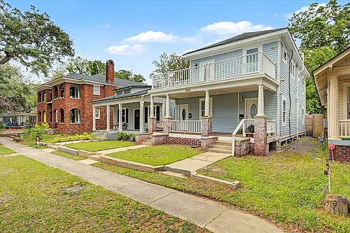 1207 E Anderson St #B Photo 1