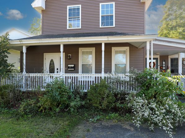 138 Grandview Ave #2