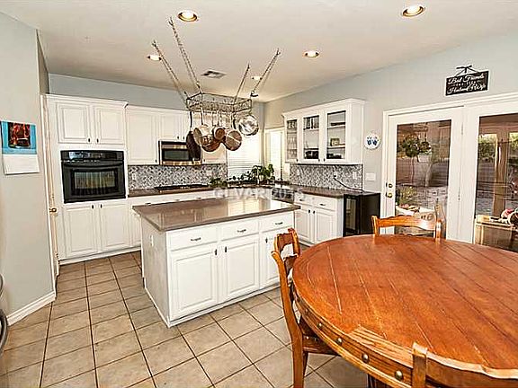 3rd image of 5524 Flowering Meadows Ave
