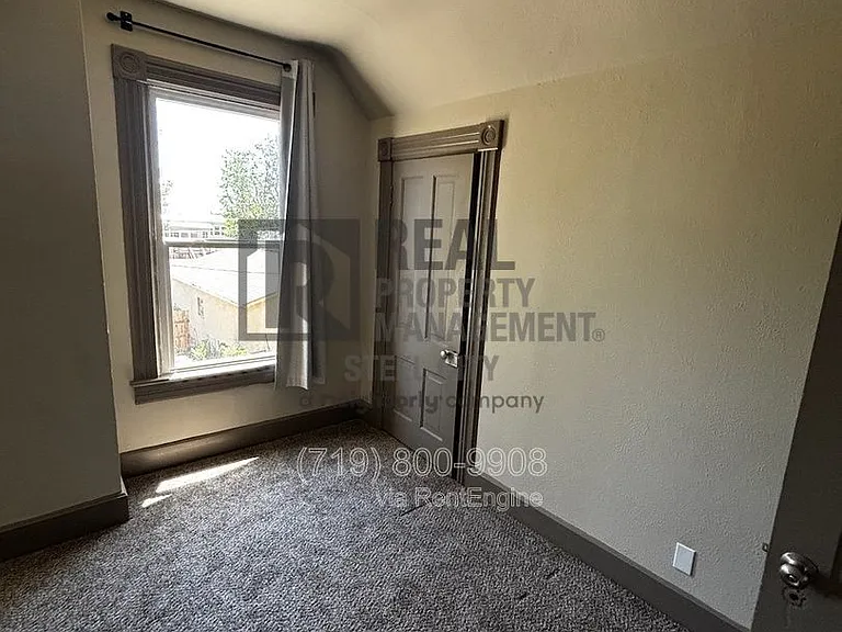 410 W 13th St — Photo 21