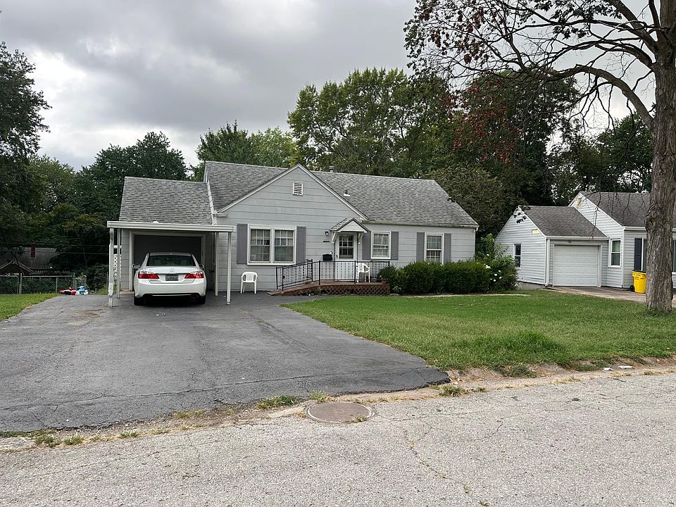 1st image of 1433 W 28th Ter S