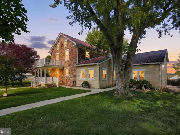 4951 Carlisle Rd, Dover, PA 17315