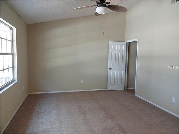 5th image of 7613 Tamarind Ave