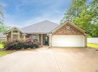 803 Northwest Dr, Longview, TX 75604
