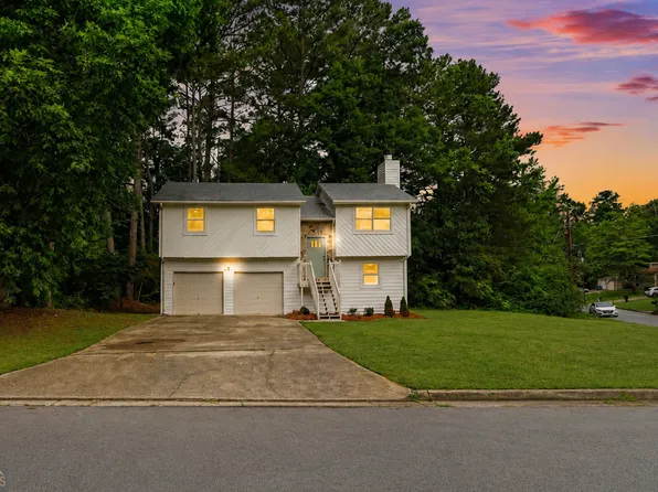 3449 Oak Run Dr, Lithonia, GA 30038