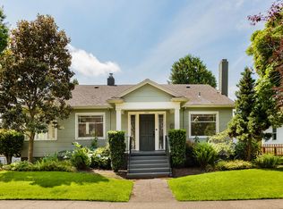 3208 NE Knott St, Portland, OR 97212