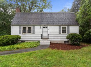 247 East Rd, Hampstead, NH 03841