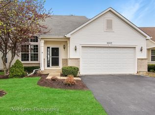 16112 Seneca Lake Cir, Crest Hill, IL 60403