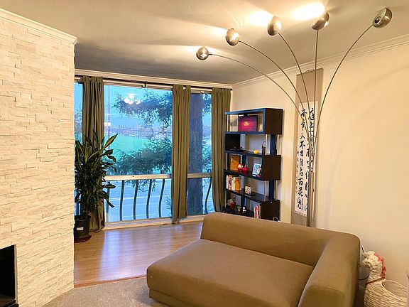 Living room, fire place, & views