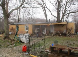 1517 Whittlesey Ave, Atwater, OH 44201