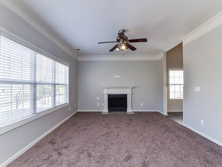 6522 Silk Tree Pointe — Photo 4
