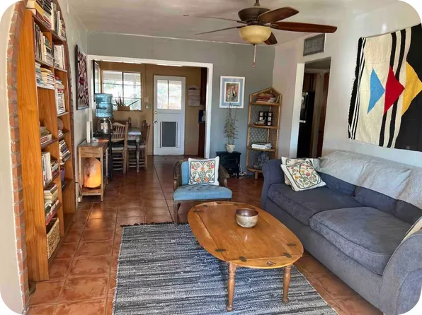 (undisclosed Address), Tucson, AZ 85716