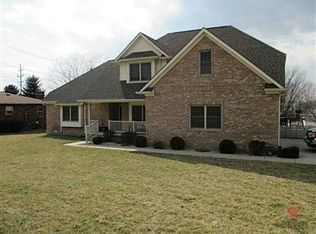 109 Lakeside Ct, Shelbyville, IN 46176