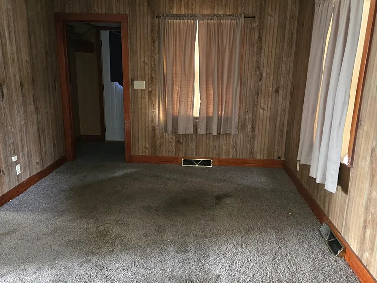 220 Madison St — Photo 3