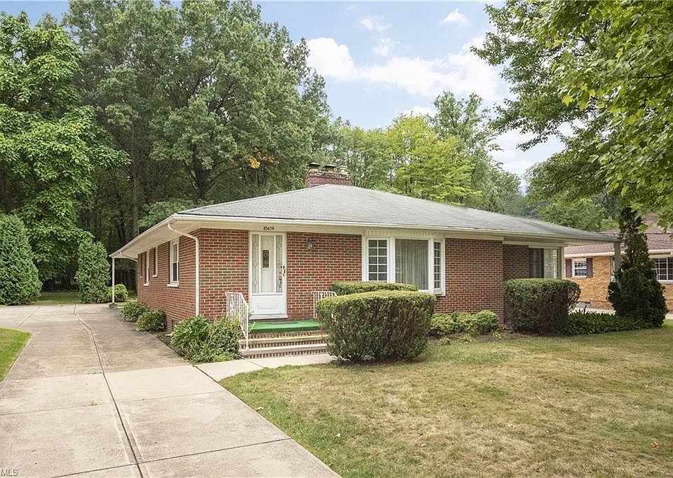 1st image of 25679 Hilliard Blvd