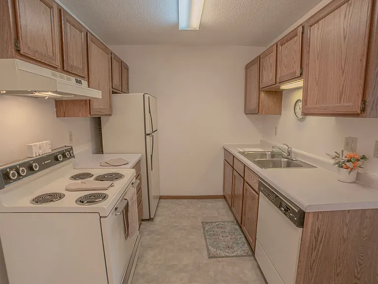 Citi Park Apartments — Photo 14