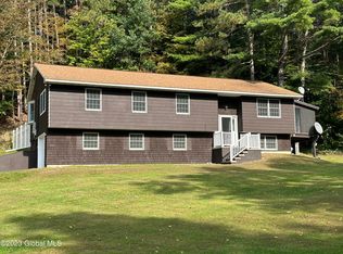 172 Reafield Farm Rd, Cambridge, NY 12816