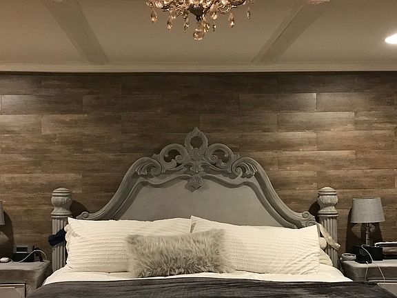 Master Bedroom downstairs