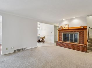 2601 Glennor Rd, Des Moines, IA 50310