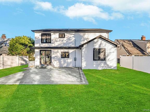 3rd image of 126 Rim Lane