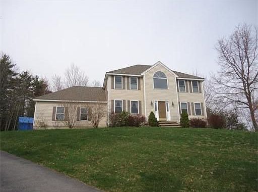 2nd image of 35 Highland St