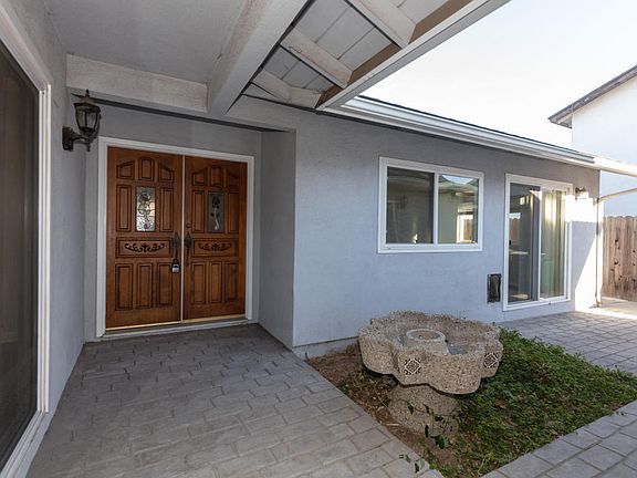 2nd image of 176 Petit Ave
