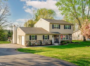 500 Falcon Rd, Norristown, PA 19403