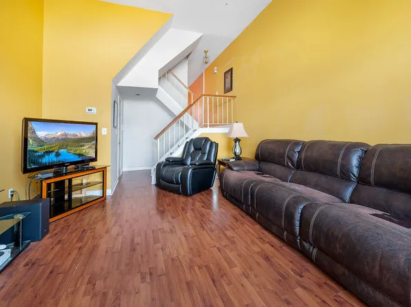 125 Wirt Avenue image 5 of 17