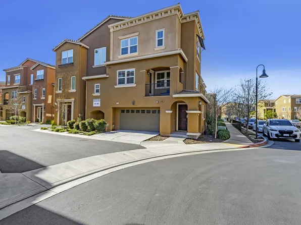 5611 Oceanspray Rd, Newark, CA 94560