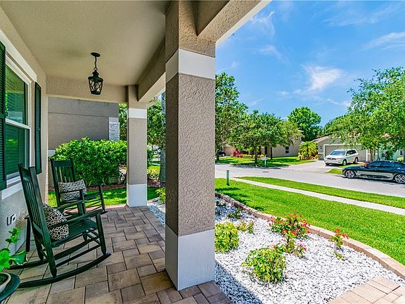 3rd image of 8524 Tidal Bay Ln