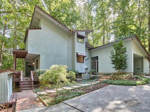 3719 W Cornwallis Rd, Durham, NC 27705
