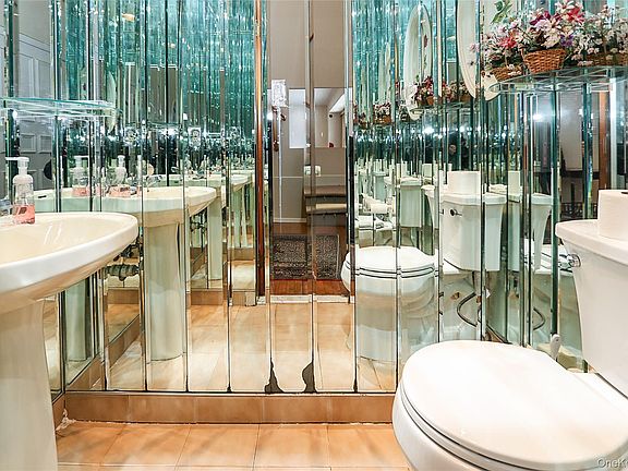 4th image of 28 Polo Road