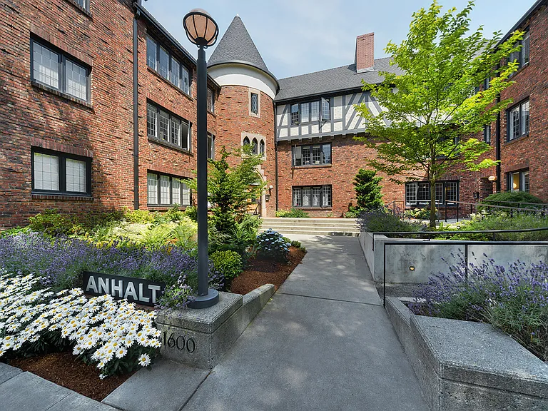 Anhalt — Photo 16