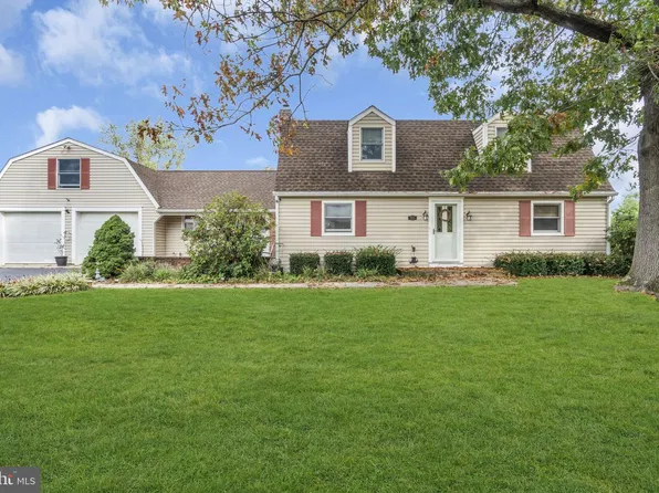 354 Old York Rd, Hamilton, NJ 08620