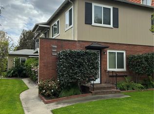 10458 Riverside Dr, North Hollywood, CA 91602