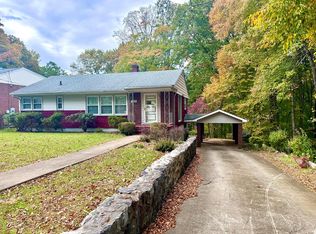 122 Salmon St, Martinsville, VA 24112