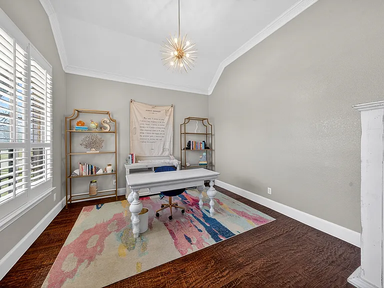 301 Foxcroft Ln — Photo 6