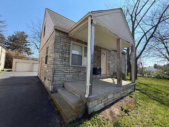 2nd image of 826 S Yearling Rd