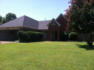 6586 Millgrove Park Dr, Bartlett, TN 38135