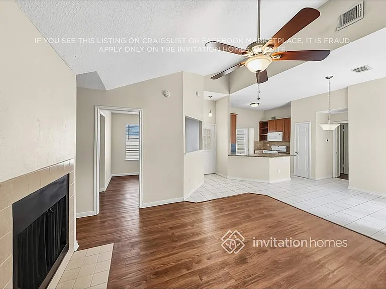 6419 Horsepen Bayou Dr — Photo 6