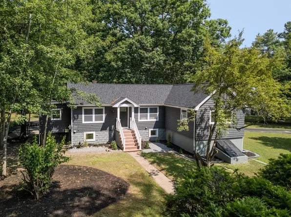 1 Albion Rd, Billerica, MA 01821