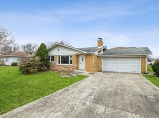 8700 Melvina Ave, Oak Lawn, IL