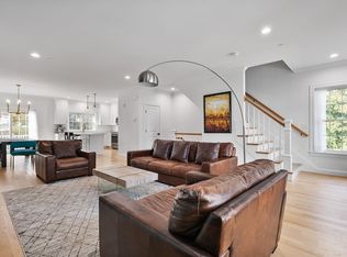 68 Prospect St UNIT 14, Peabody, MA 01960