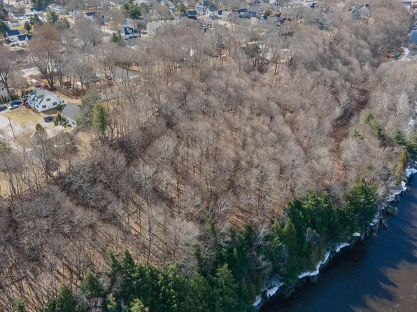M33-140 Prospect Street, Brewer, ME 04412