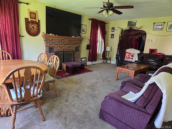 2nd image of 125 Zimmerman Road