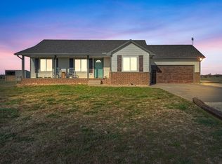 21801 SW Roberta Ln, Douglass, KS 67039