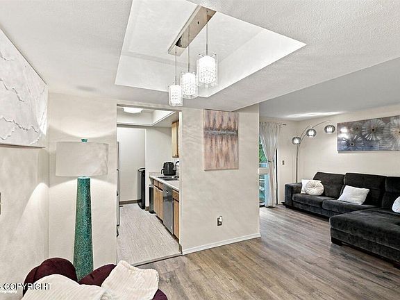 4th image of 7220 Huntsmen Cir #6-B