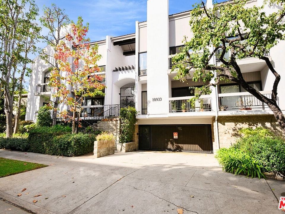 1st image of 10933 Wellworth Ave APT 18